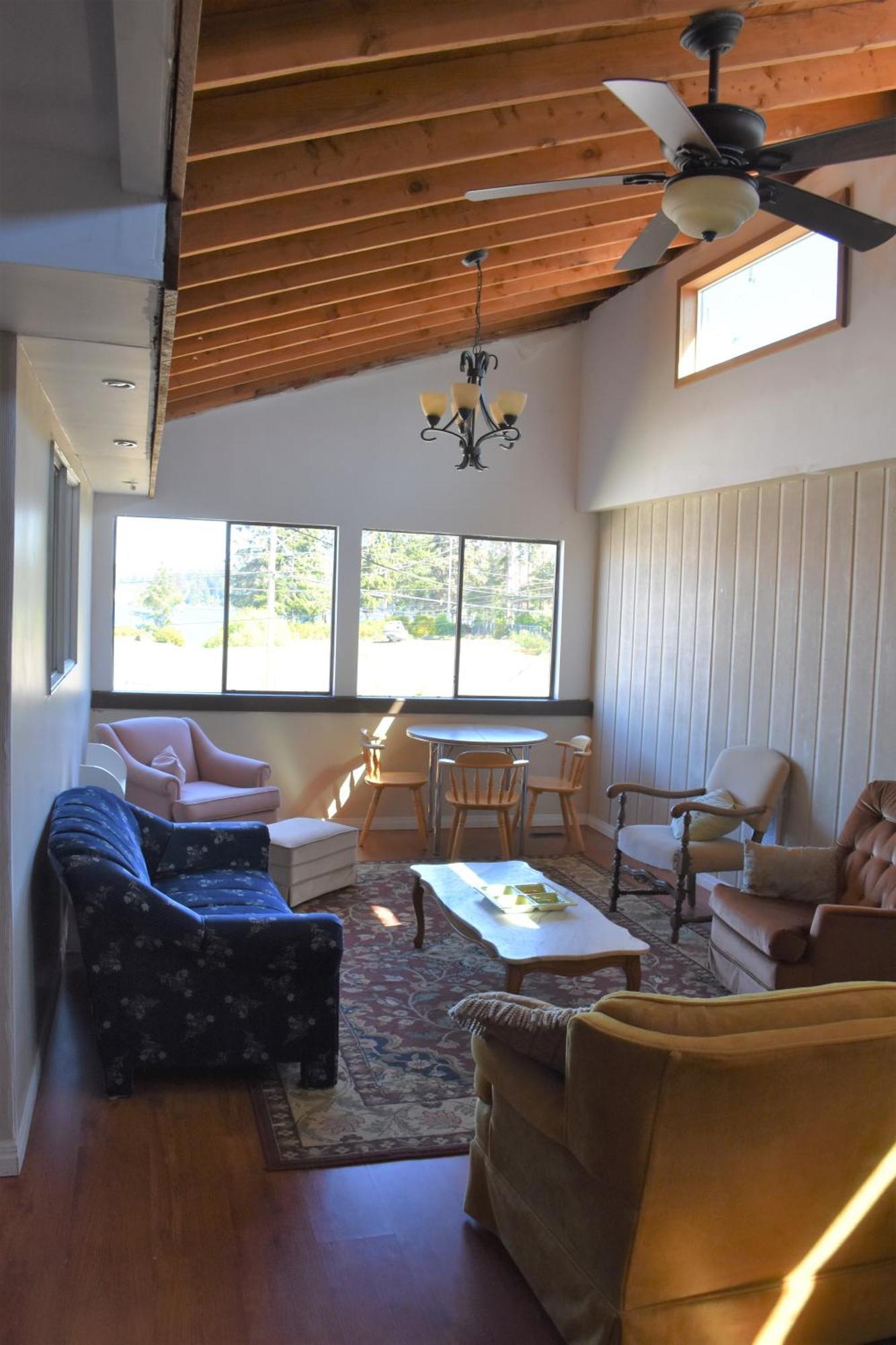 Hostel North Coast Trail Backpackers Ltd Port Hardy Exteriér fotografie