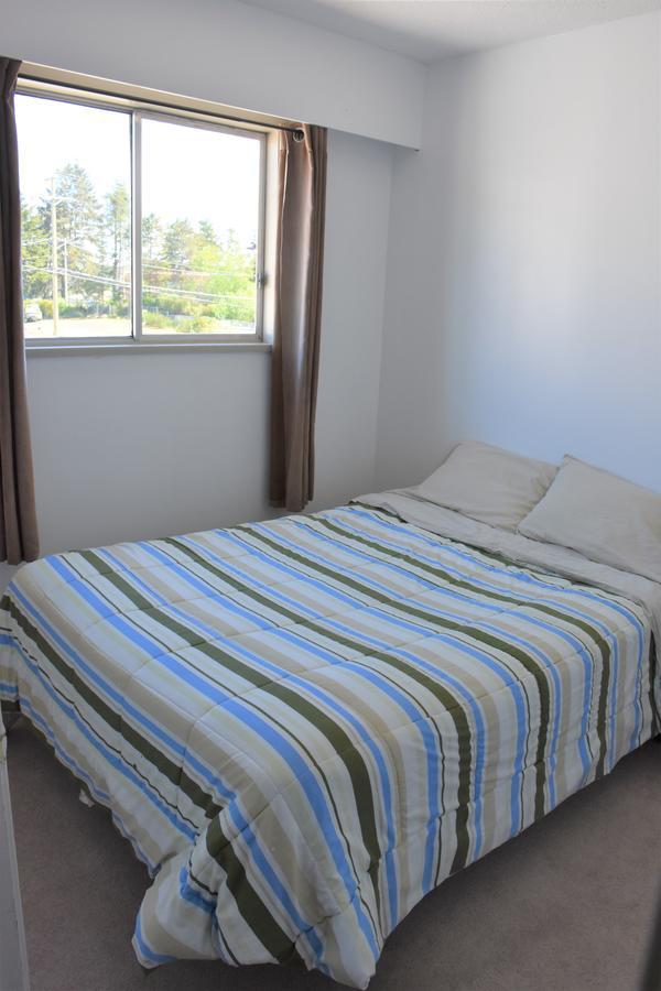 Hostel North Coast Trail Backpackers Ltd Port Hardy Exteriér fotografie