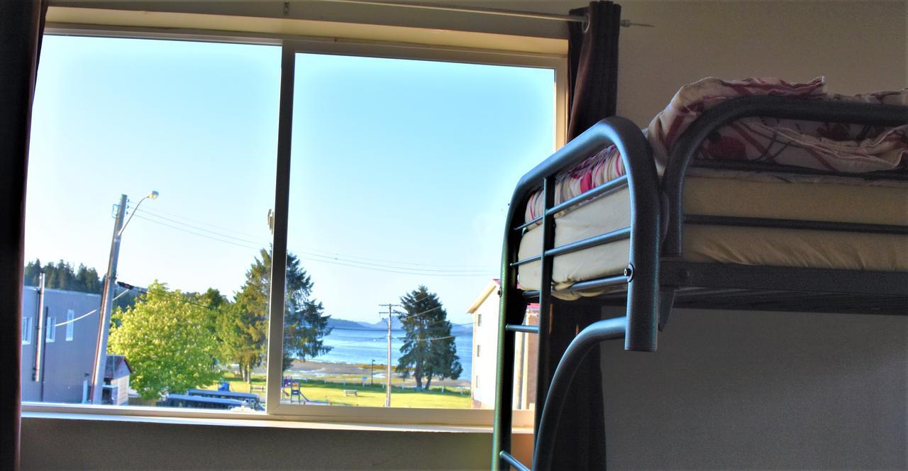 Hostel North Coast Trail Backpackers Ltd Port Hardy Exteriér fotografie