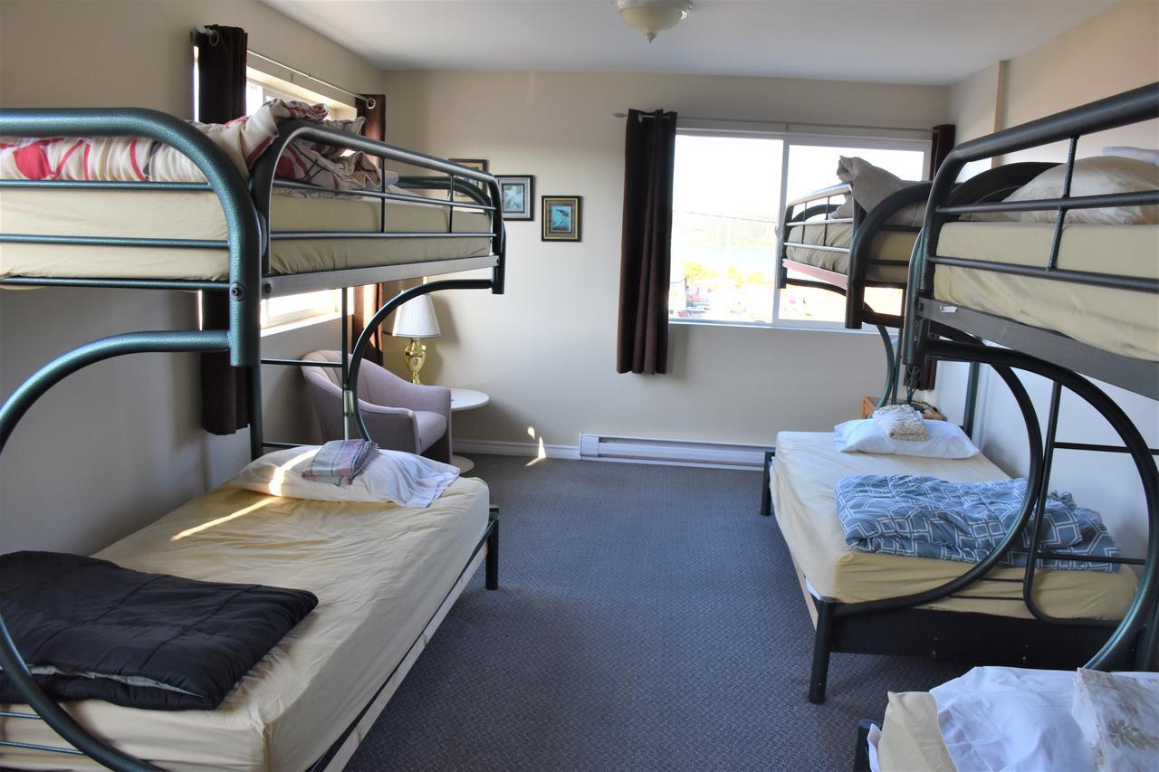 Hostel North Coast Trail Backpackers Ltd Port Hardy Exteriér fotografie